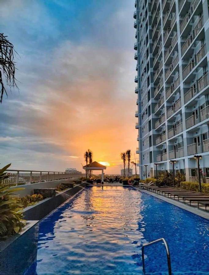 Smdc Coast Residences Lovely Fully-Furnished 1 Bedroom Condo With Pool Manila Eksteriør bilde